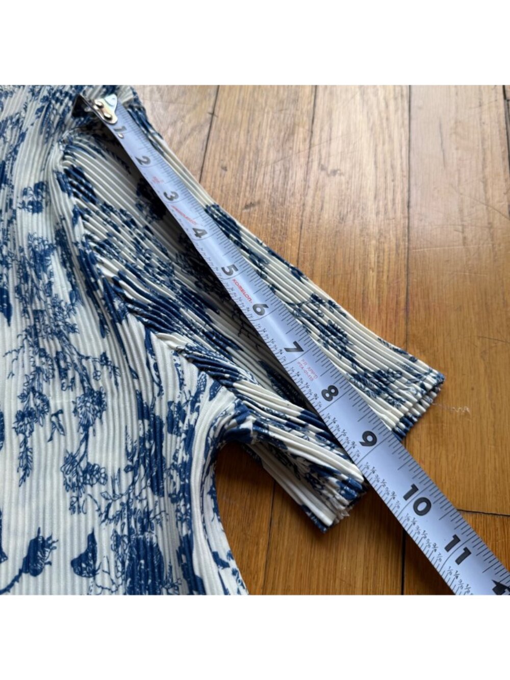 Kindred Size M Blue & White Floral Print Pleated Short Sleeve Midi A-Line Dress - Picture 7 of 16